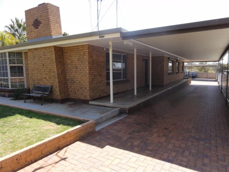 38 Brooks Street, Broken Hill NSW 2880