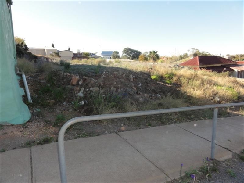 24 Crystal Street, Broken Hill NSW 2880