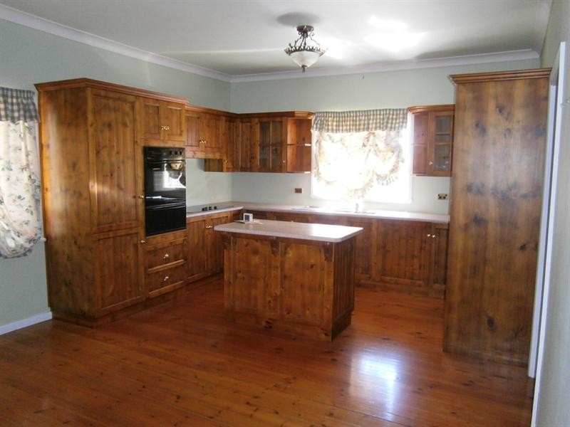 4 Casurina Avenue, Broken Hill NSW 2880