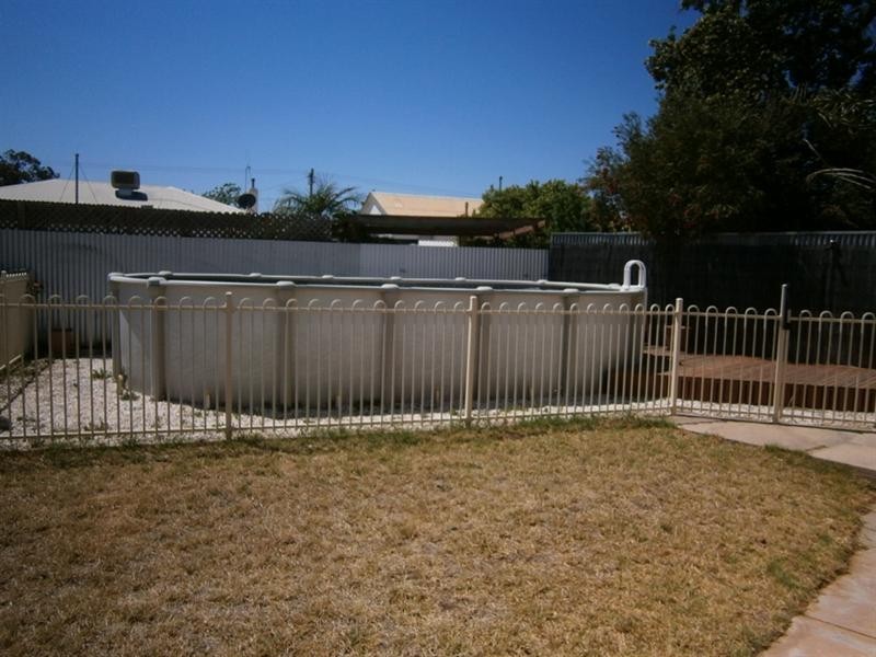 4 Casurina Avenue, Broken Hill NSW 2880