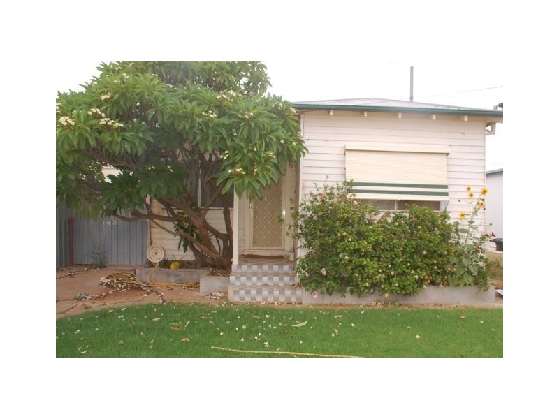 115 Gaffney Lane, Broken Hill NSW 2880