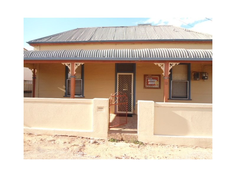 12 Nicholls Street, Broken Hill NSW 2880