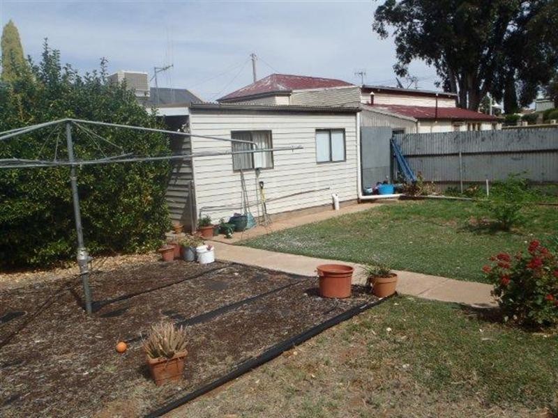 250 Zebina Street, Broken Hill NSW 2880
