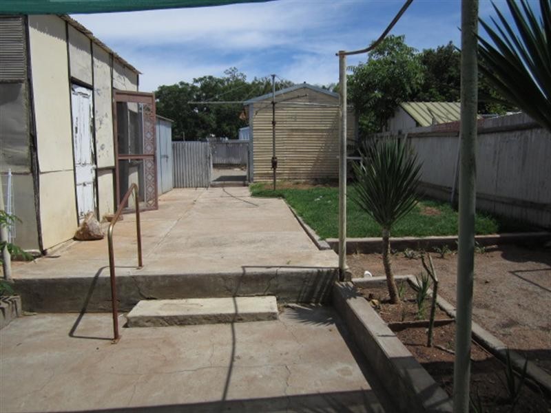 70 Patton Street, Broken Hill NSW 2880