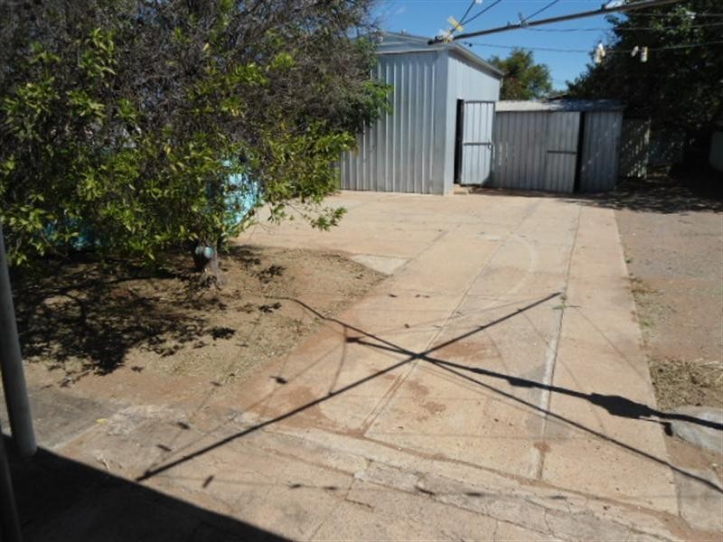 239 Zebina Street, Broken Hill NSW 2880