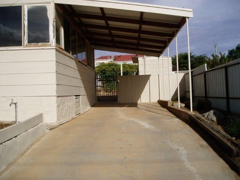 13 Argent Lane, Broken Hill NSW 2880