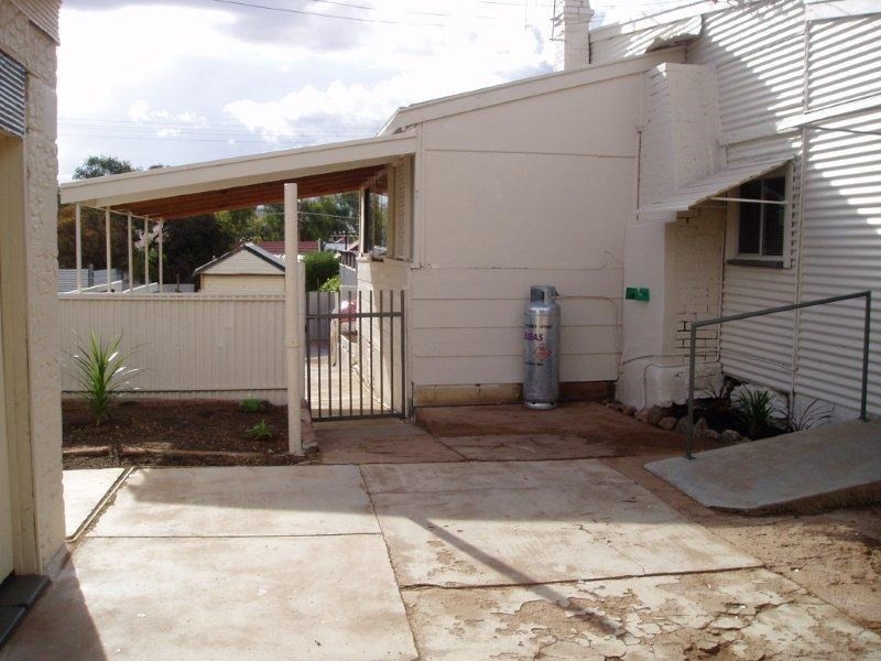 13 Argent Lane, Broken Hill NSW 2880