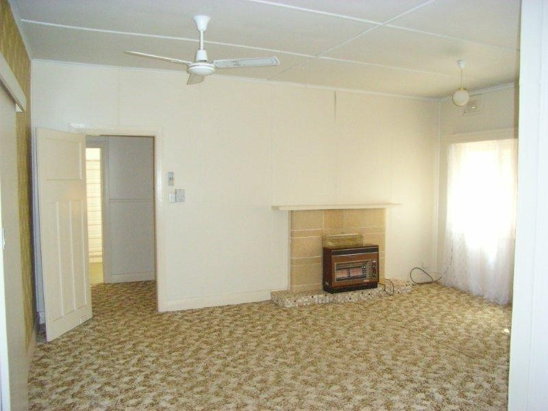 25 Boughtman Street, Broken Hill NSW 2880