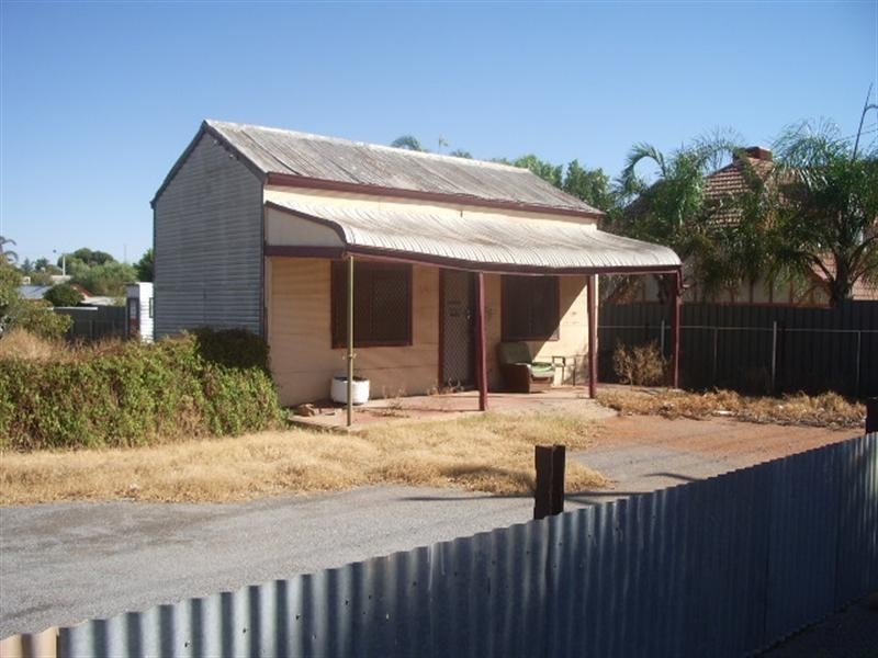 486 Crystal Street, Broken Hill NSW 2880