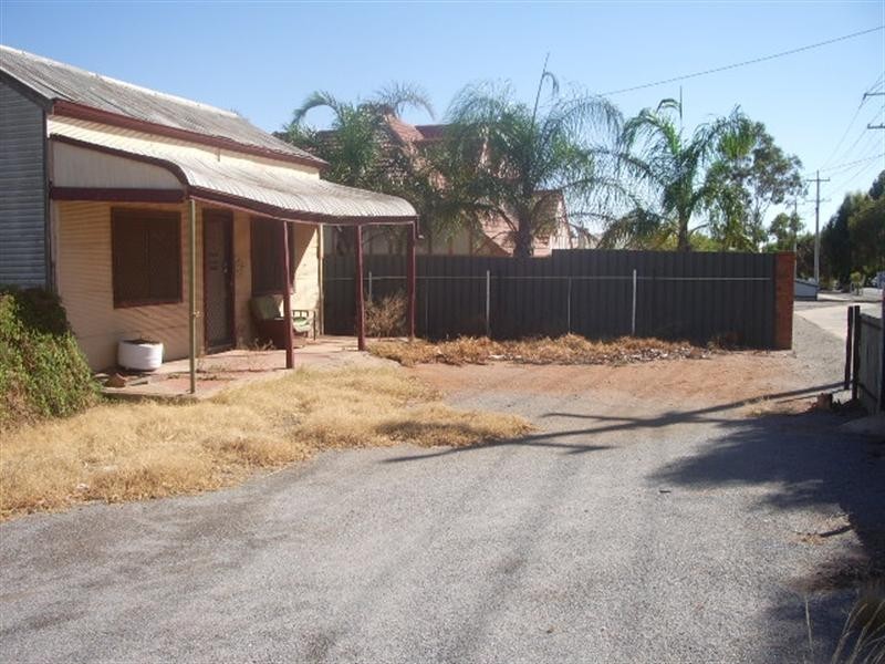 486 Crystal Street, Broken Hill NSW 2880