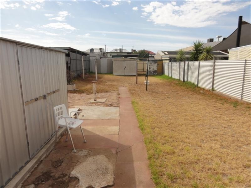 233 Hebbard Street, Broken Hill NSW 2880