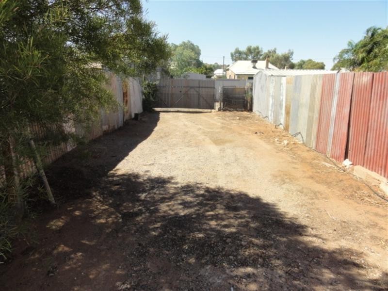 219 Mercury Street, Broken Hill NSW 2880