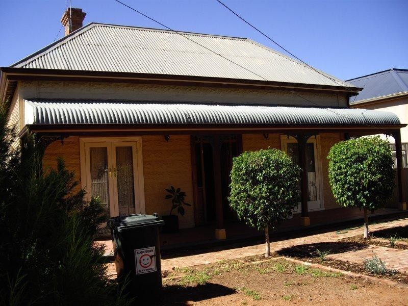 327 Morgan Street, Broken Hill NSW 2880