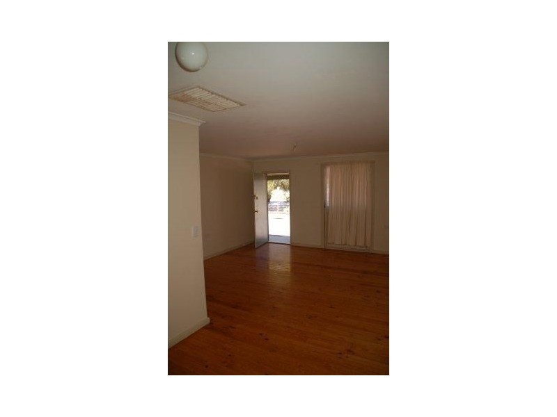 676 McGowen Street, Broken Hill NSW 2880