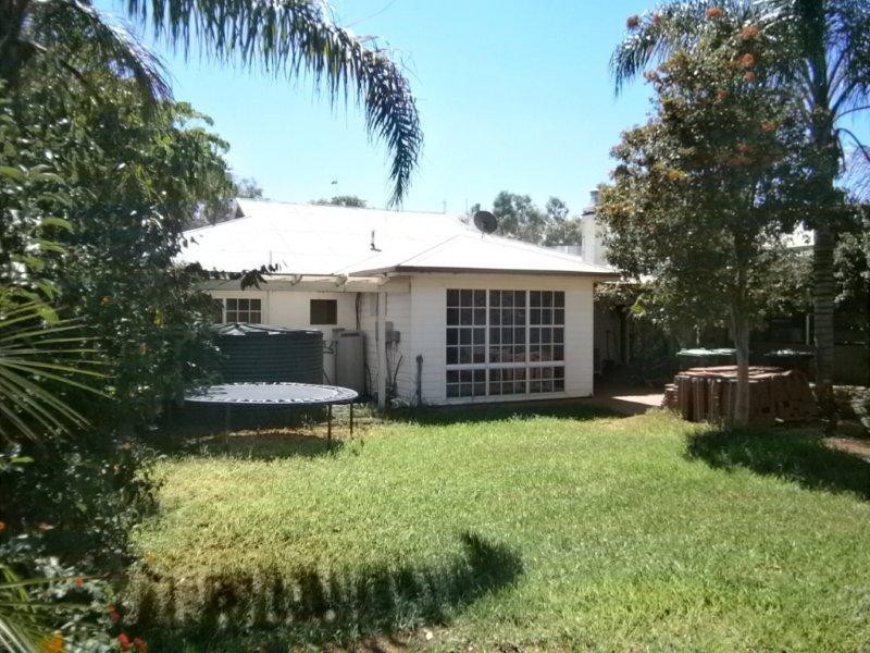 77 Eyre Street, Broken Hill NSW 2880
