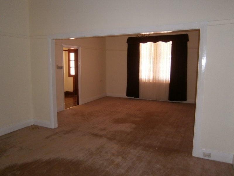 77 Eyre Street, Broken Hill NSW 2880