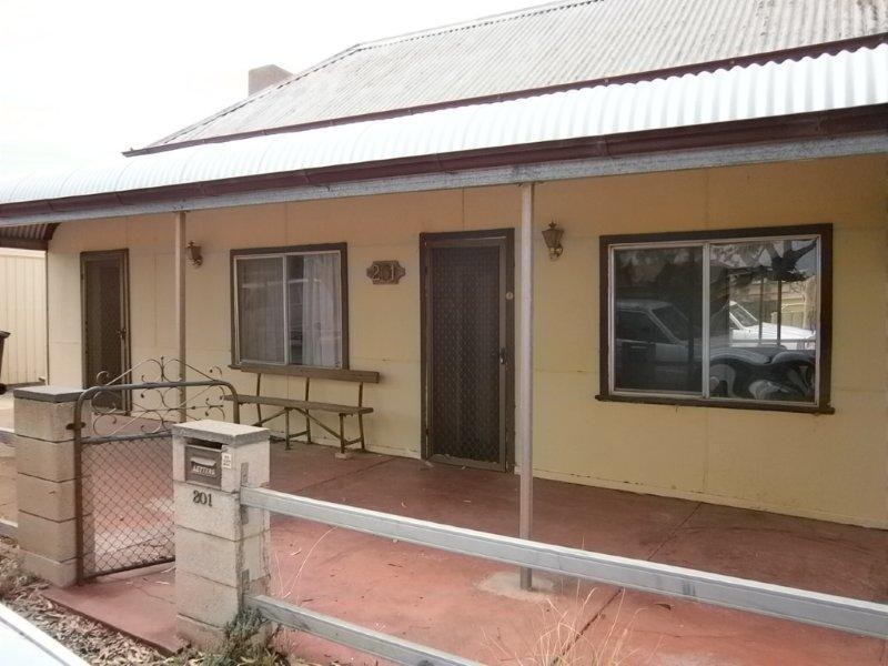 201 Carbon Street, Broken Hill NSW 2880