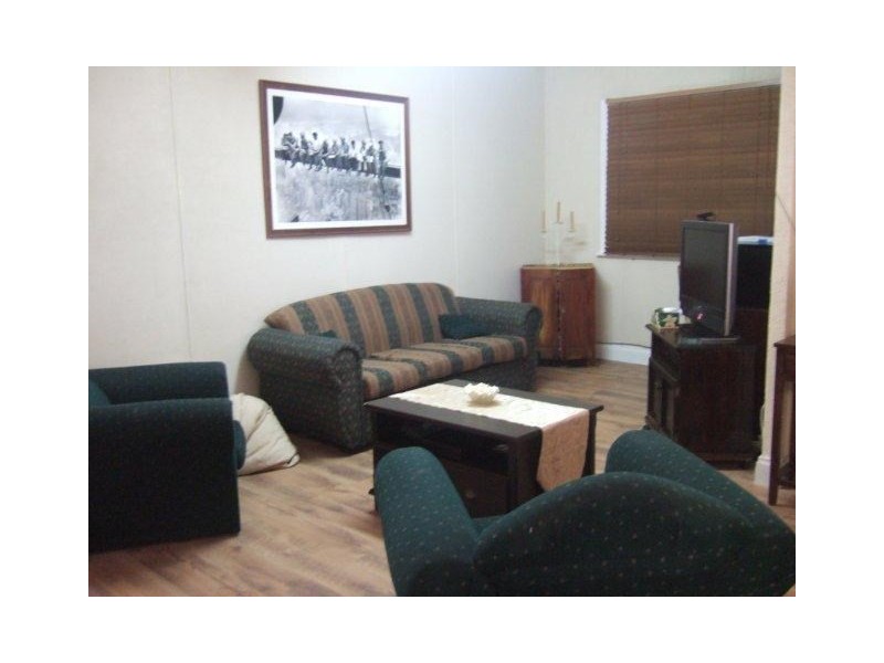 300 Piper Street, Broken Hill NSW 2880