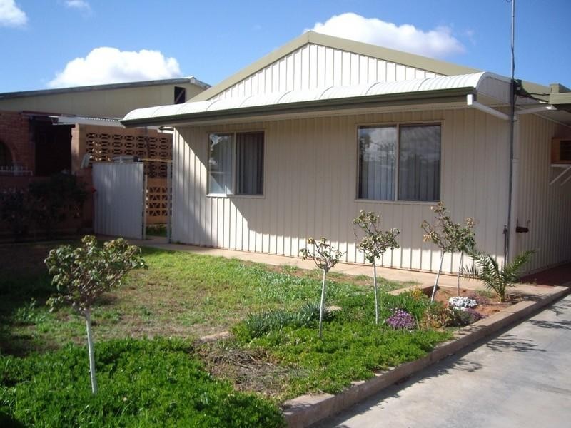 2/53 Ryan Street, Broken Hill NSW 2880