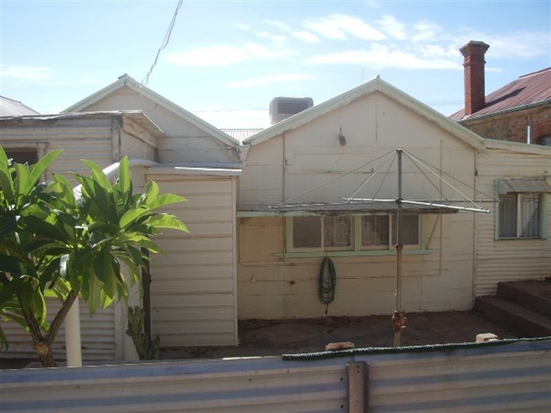 211 Chloride Street, Broken Hill NSW 2880
