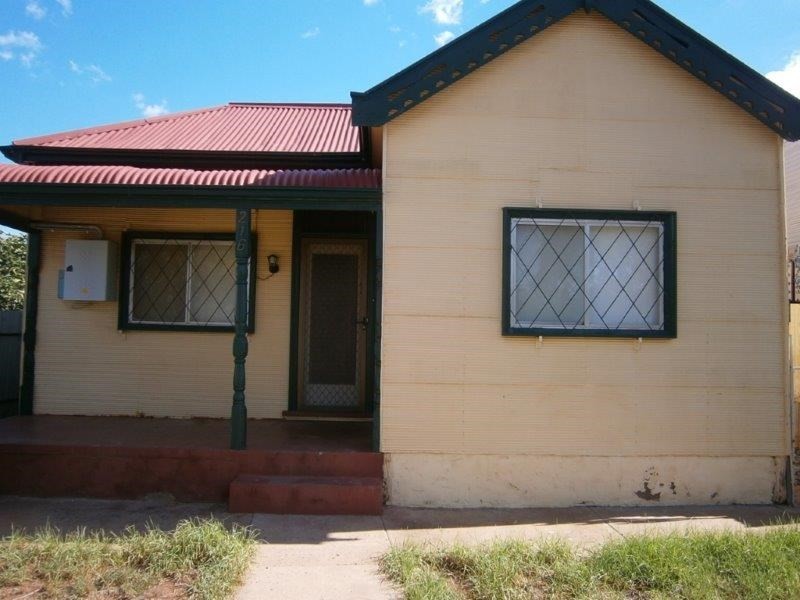 216 Mercury Street, Broken Hill NSW 2880