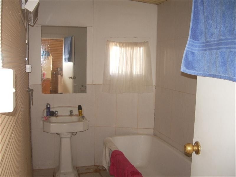 80 Gaffney Lane, Broken Hill NSW 2880