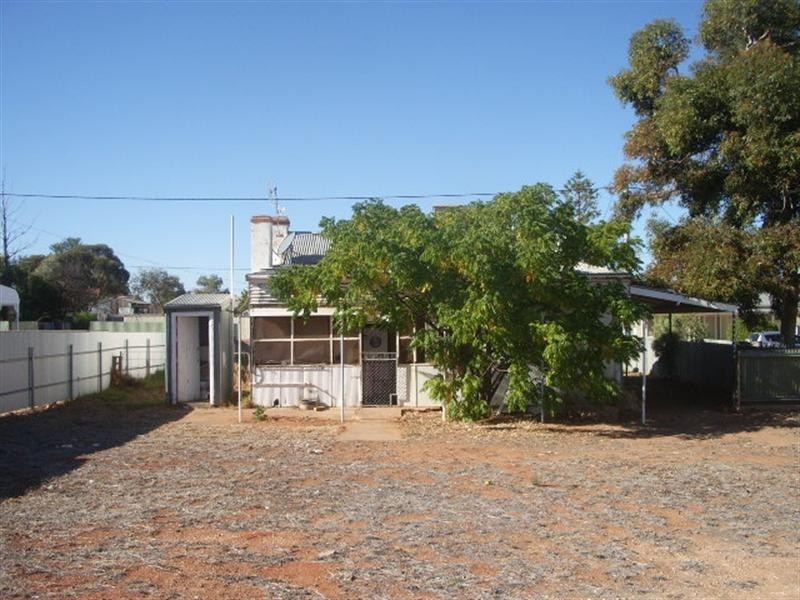 80 Gaffney Lane, Broken Hill NSW 2880