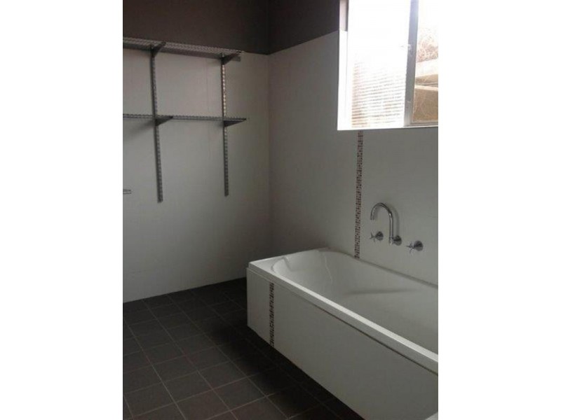 327 Piper Street, Broken Hill NSW 2880