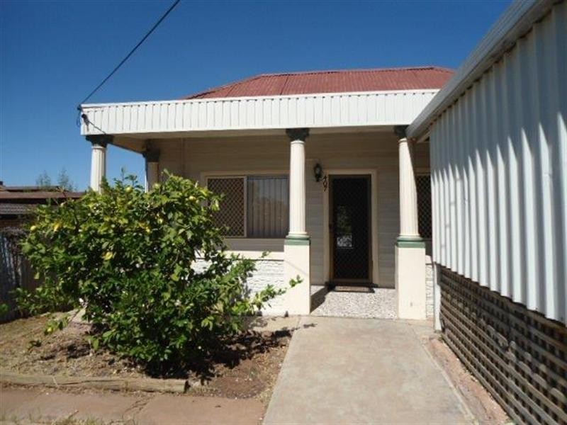407 Cummins Street, Broken Hill NSW 2880