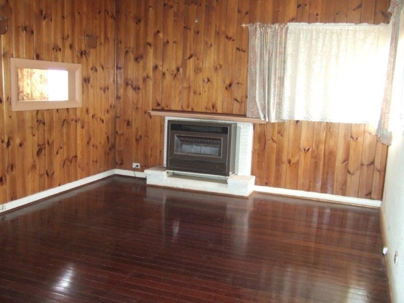 7 Racecourse Road, Broken Hill NSW 2880