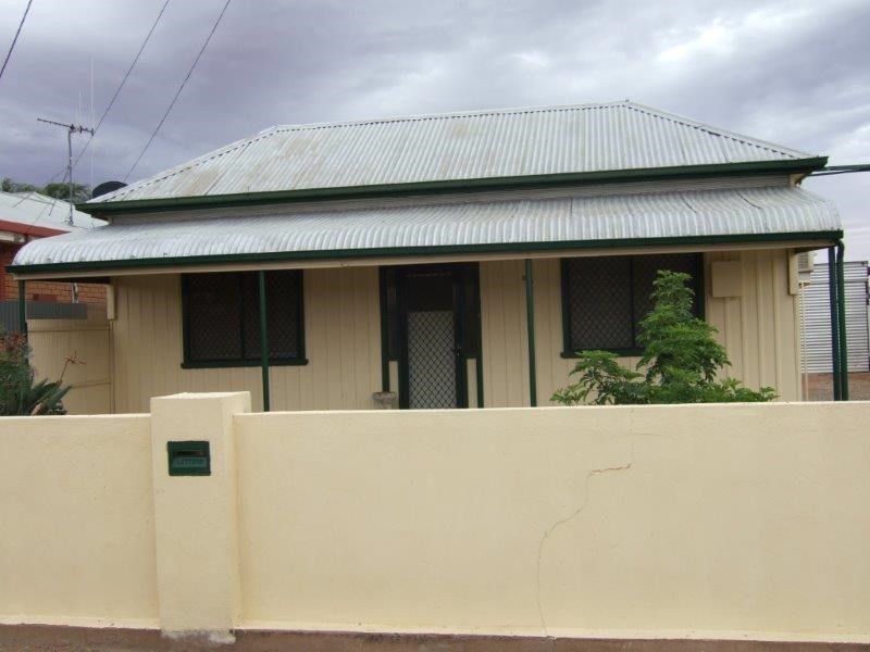 300 Chloride Street, Broken Hill NSW 2880