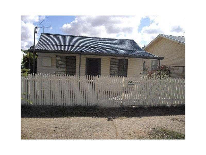 224 Mercury Street, Broken Hill NSW 2880