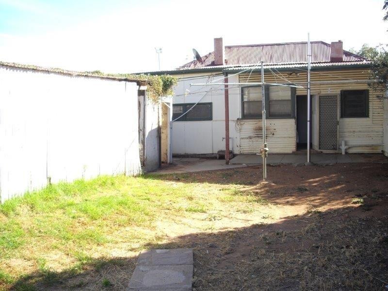 627 Beryl Street, Broken Hill NSW 2880