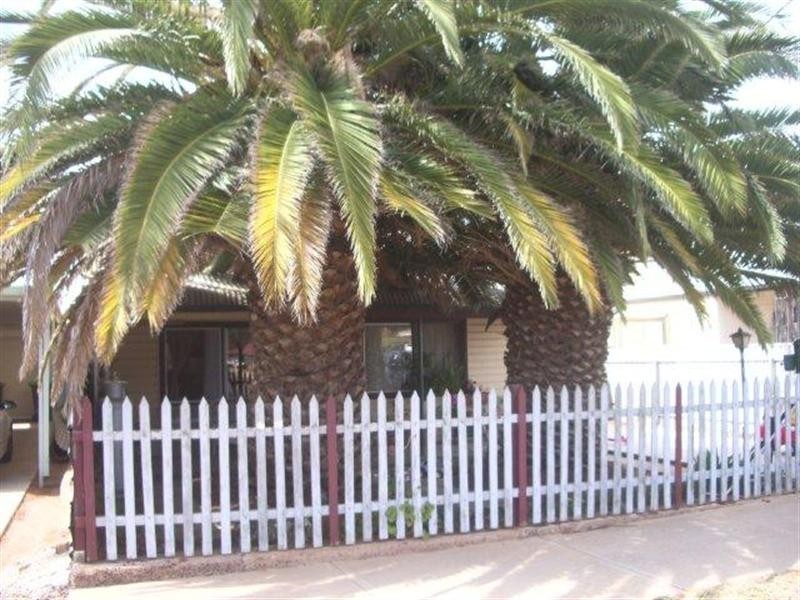 565 Lane Street, Broken Hill NSW 2880