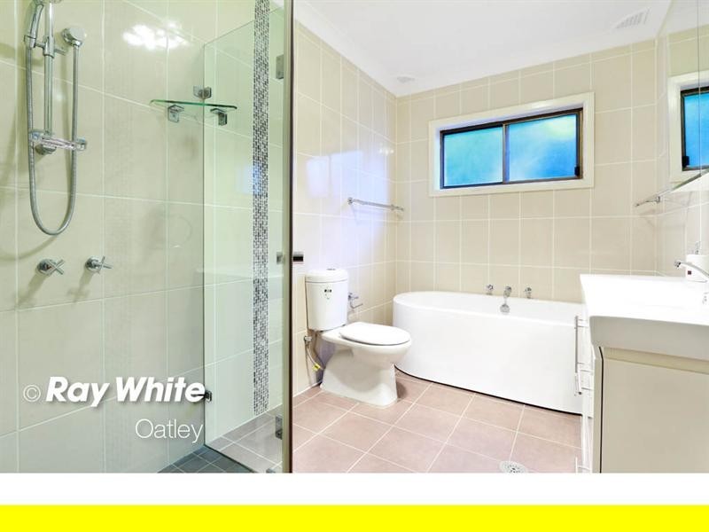 33 Wyong Street, Oatley NSW 2223