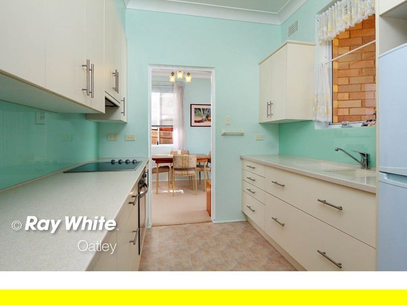 9 Macken Street, Oatley NSW 2223