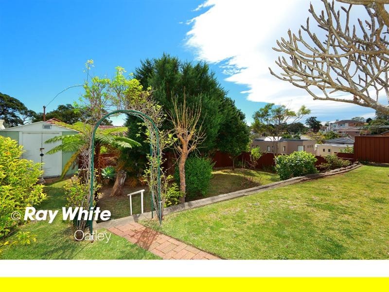 28 Boorara Avenue, Oatley NSW 2223