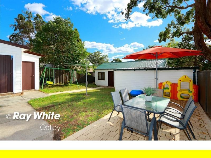 18 Glen Road, Oatley NSW 2223