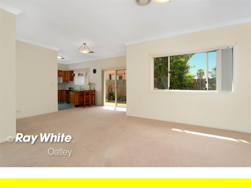 Villa 4, 8 Louisa Street, Oatley NSW 2223
