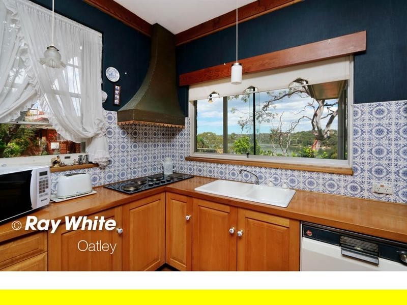 68 Lansdowne Parade, Oatley NSW 2223