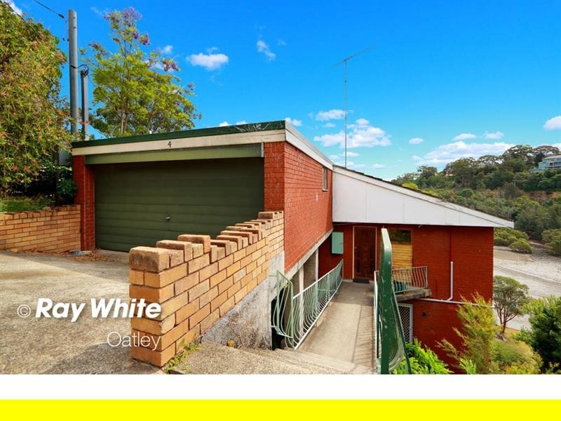 4 Dinjerra Crescent, Oatley NSW 2223