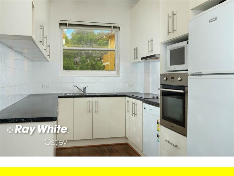 1/24 Wonoona Parade East, Oatley NSW 2223