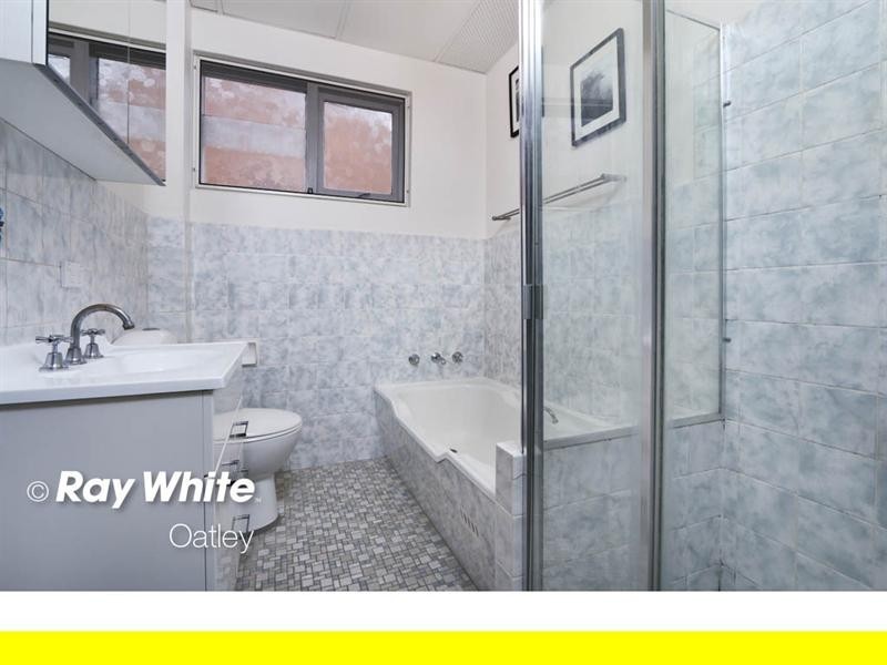 1/24 Wonoona Parade East, Oatley NSW 2223