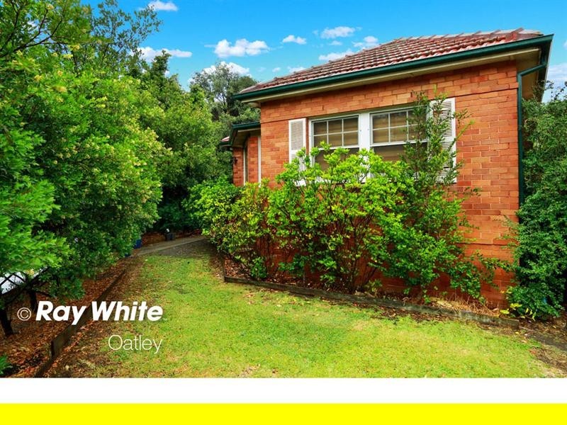 2 Woronora Parade, Oatley NSW 2223