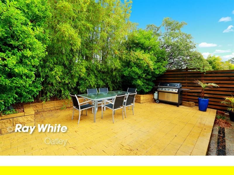 2 Woronora Parade, Oatley NSW 2223