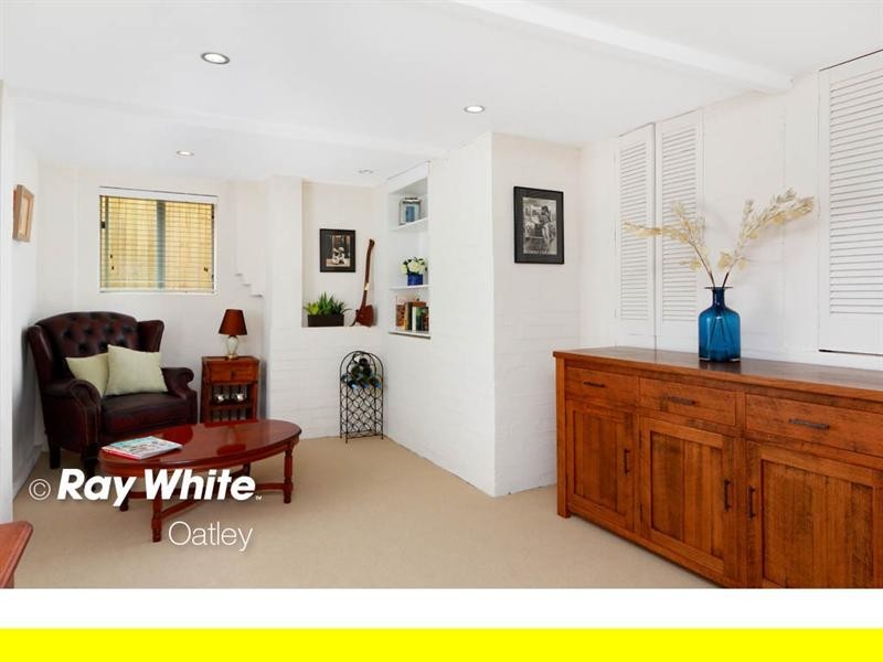 72 Lansdowne Parade, Oatley NSW 2223