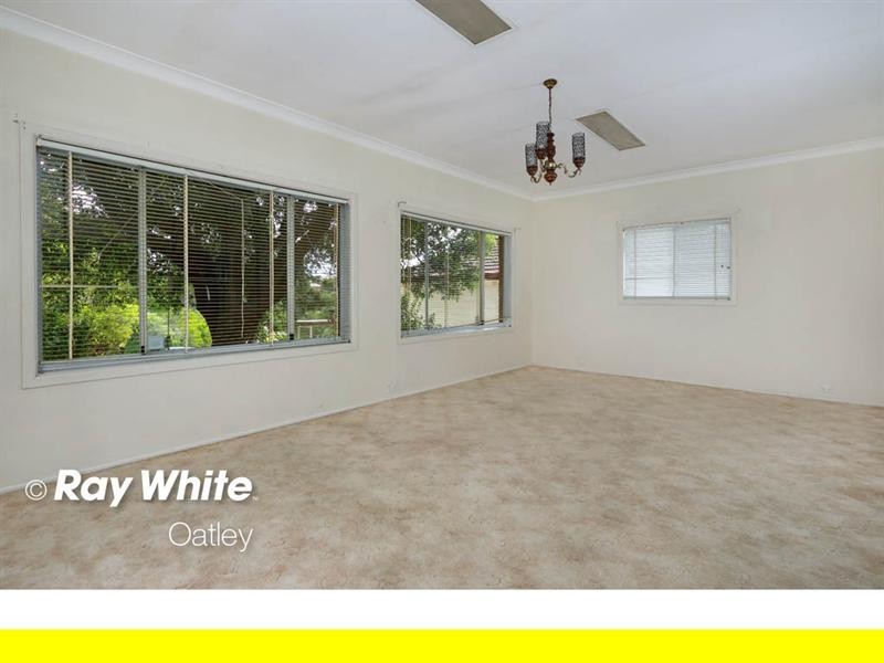 17 Glen Road, Oatley NSW 2223