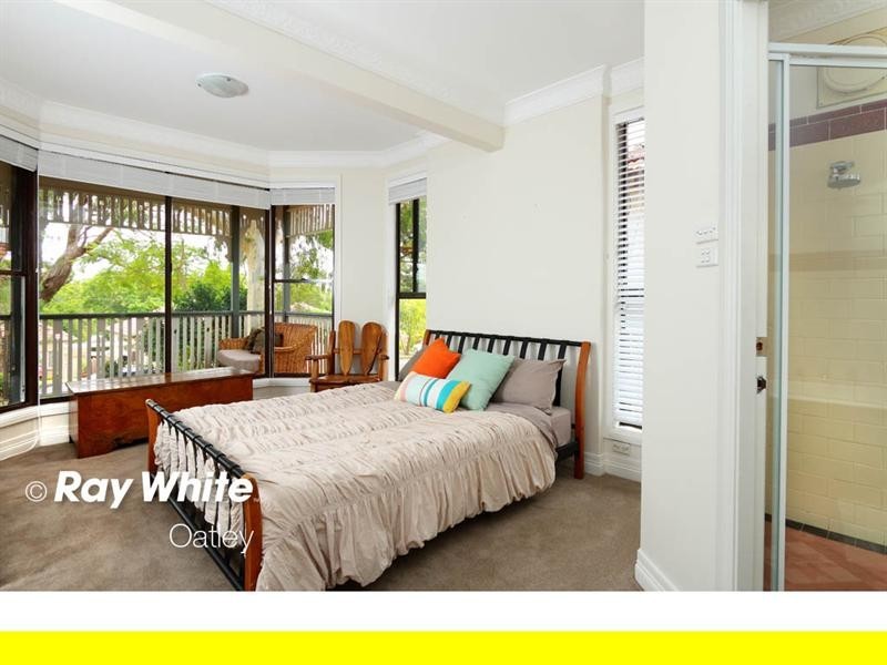 41 Glen Road, Oatley NSW 2223