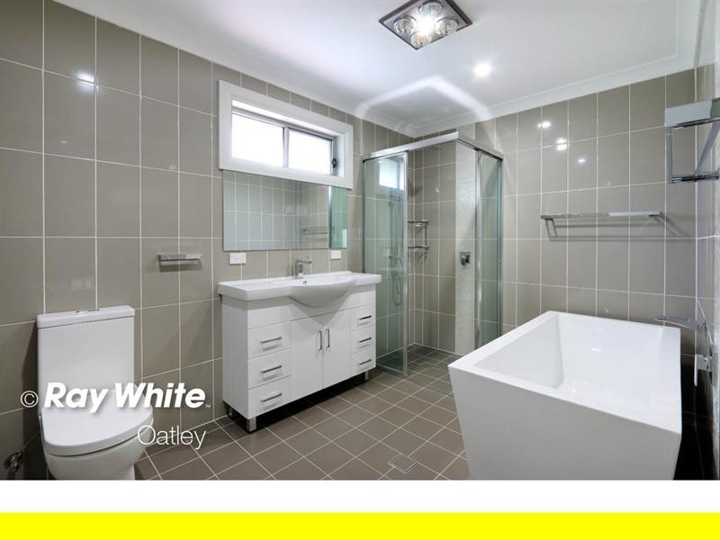 4 Maple Street, Lugarno NSW 2210