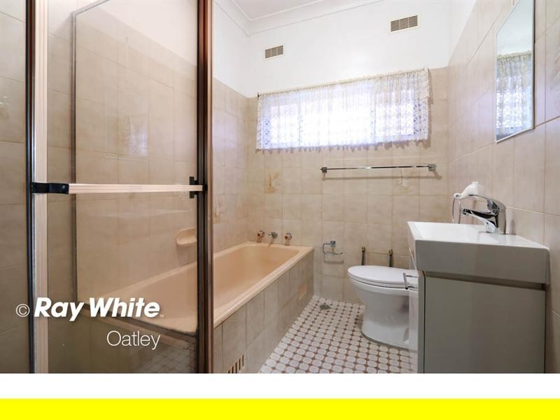 21 Glen Road, Oatley NSW 2223